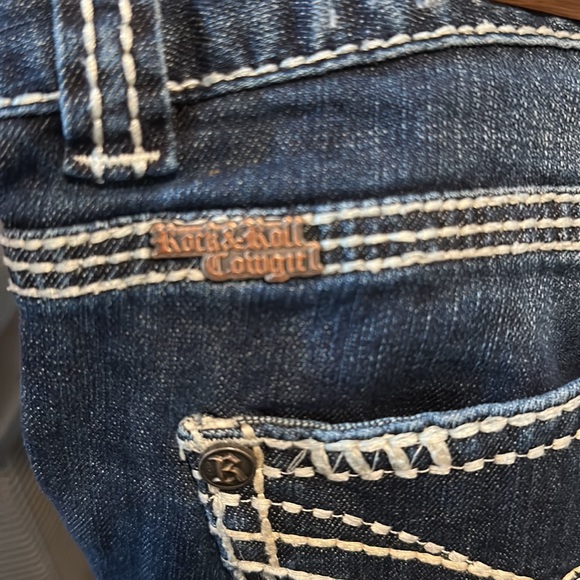 Rock & Roll Cowgirl Jeans - Picture 6 of 8